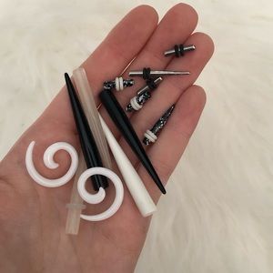 Gauge set